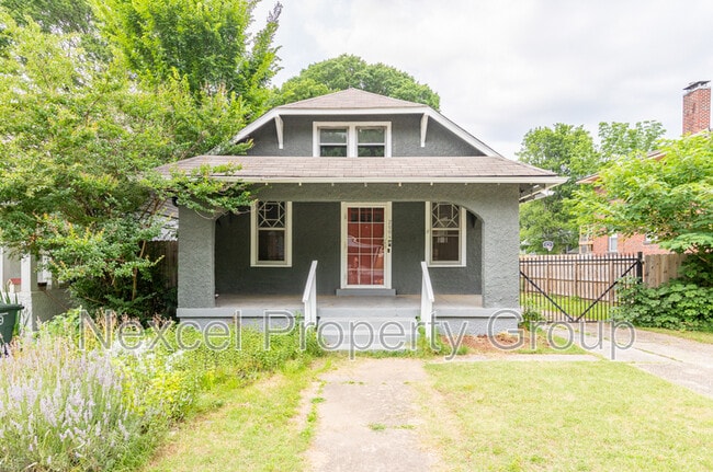 Photo - 2004 Walker Ave House