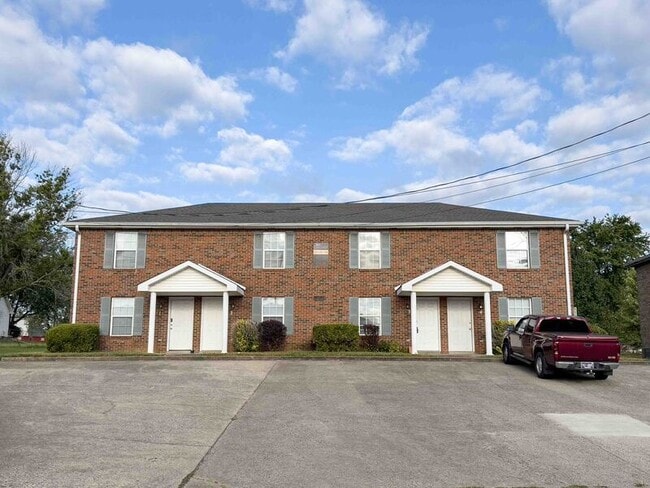 Building Photo - 371-3 Peabody Dr Rental