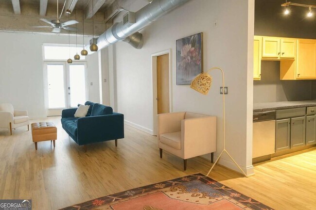 Photo - 1806 Liberty Ln