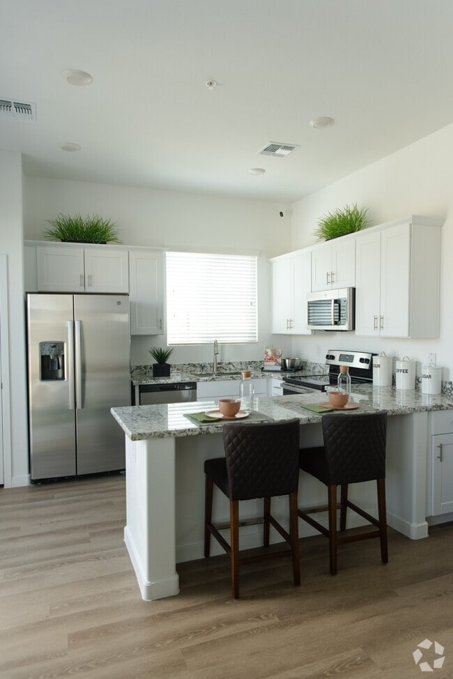 Building Photo - Avilla Grand Rental