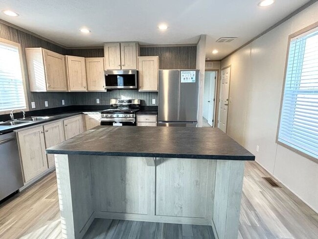 Photo - 29773 W Deerfield Ct