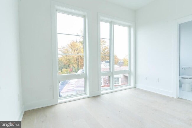 Photo - 5301 Connecticut Ave NW Unit 203