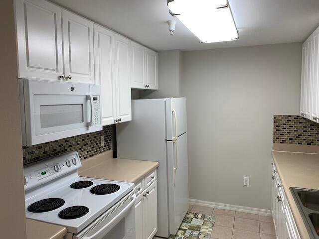 Building Photo - 255 Evernia St