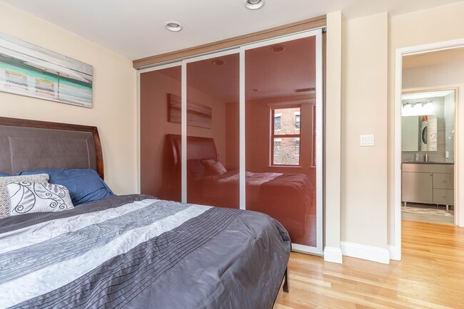 Photo - 108 Gainsborough St Unit 203