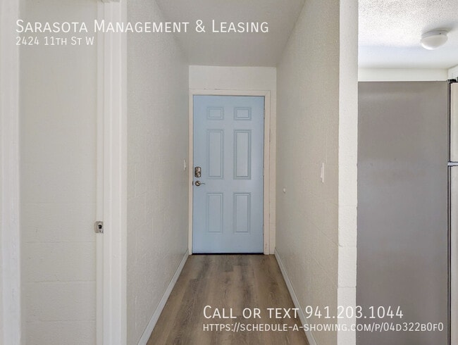 Photo - 2424 11th St W