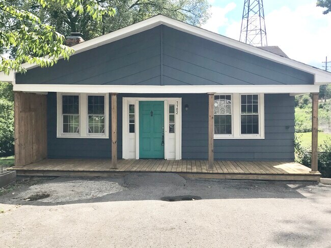 large front porch - 1102 Kirkland Ave