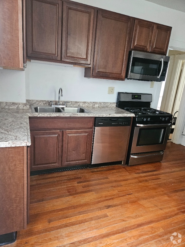 Building Photo - 603 Tingley Ave Rental