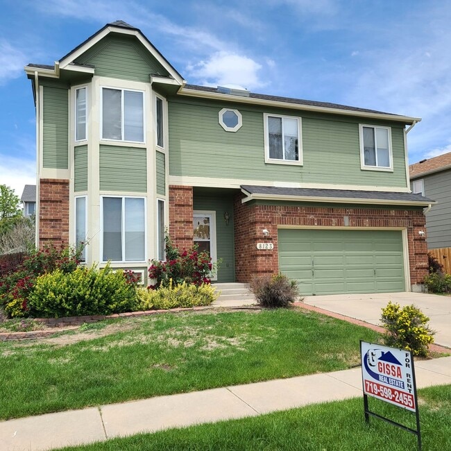 Building Photo - Beautiful home in Briargate Fairfax - D20 - ready to move in NOW!