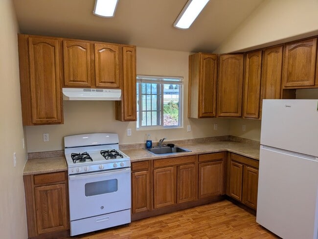 Photo - 17541 Orchard Ln