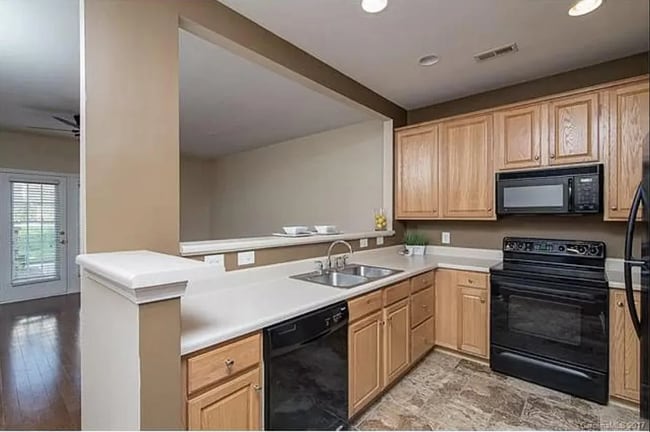 Photo - 14914 Scothurst Ln