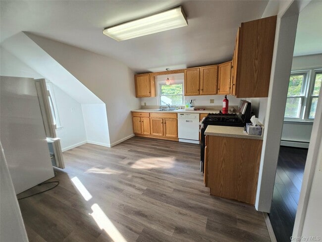 Photo - 202 Peekskill Hollow Rd Unit 2