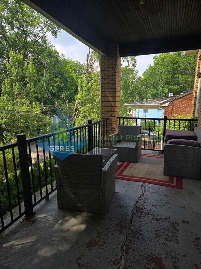 Photo - 2-bedroom 1st floor apartment for rent in ... Unit 1