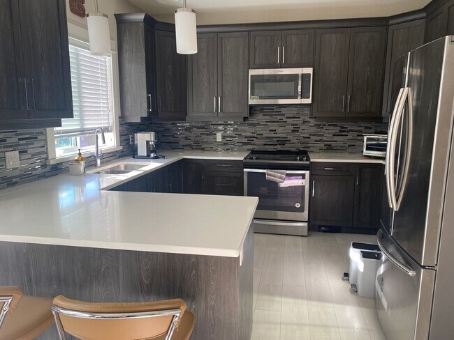 Photo - 2389 Lund Rd