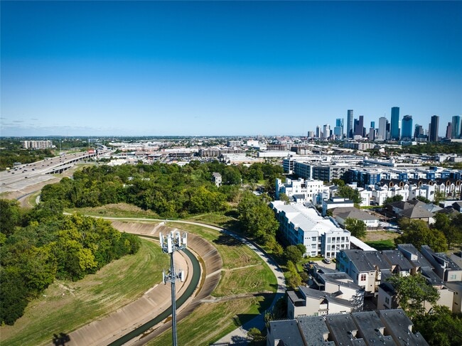 Photo - 1441 East St Unit 207