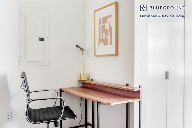 Photo - 62 Cedar St Unidad FL8-ID643