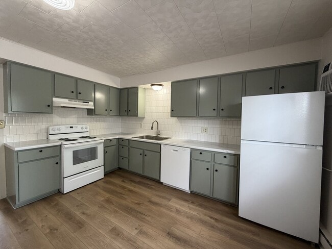 Building Photo - 207 Martin Ct Unit Apartment #A