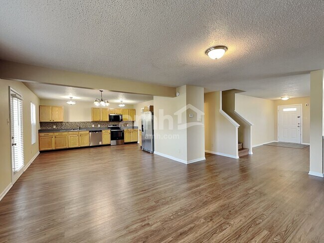 Photo - 10352 Fairmont Ln