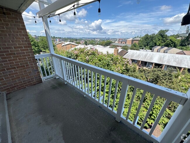Building Photo - 2609 Douglass Rd SE Unit 402 Rental