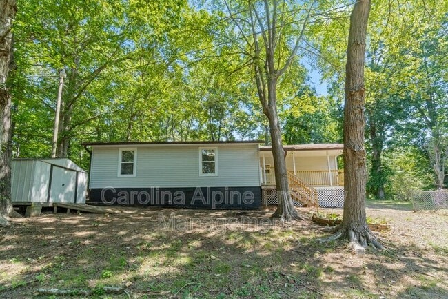 Photo - 175 Uphill Dr