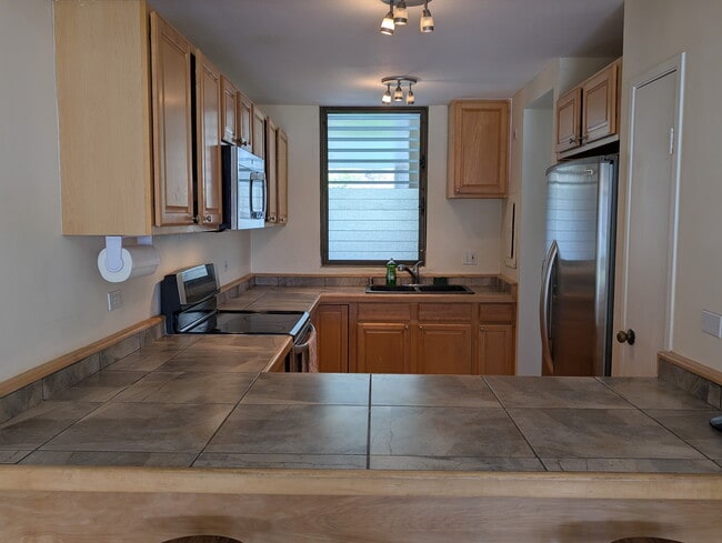 Kitchen-3 - 531 Hahaione St Unit 10D
