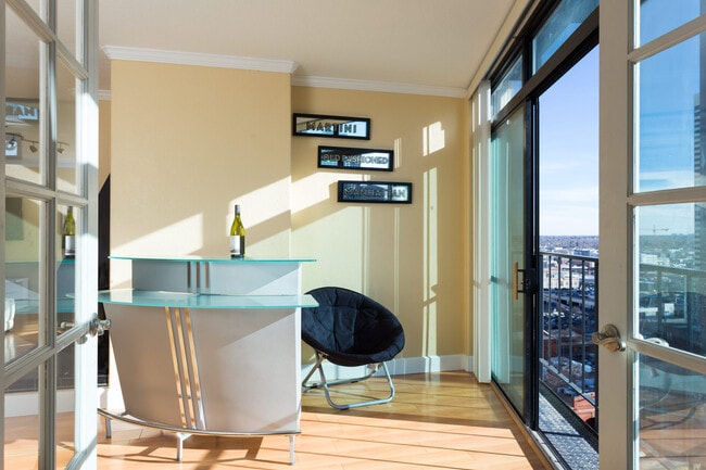 Photo - 1777 Larimer St Unit 2011