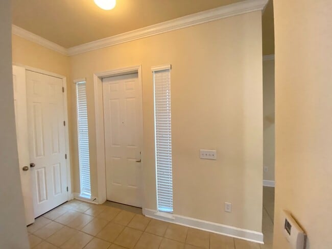 Photo - Spacious 3/3.5 Condo with Garage in Fleming Island