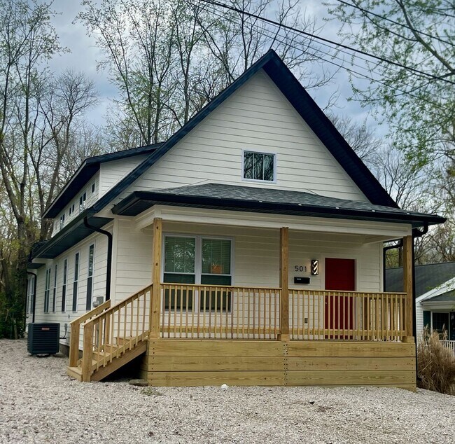 Building Photo - Short term lease. New Construction 4BR/4.5BA Great Location!