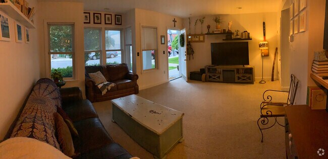 Building Photo - 9 Glencoe St Unit 4 Rental