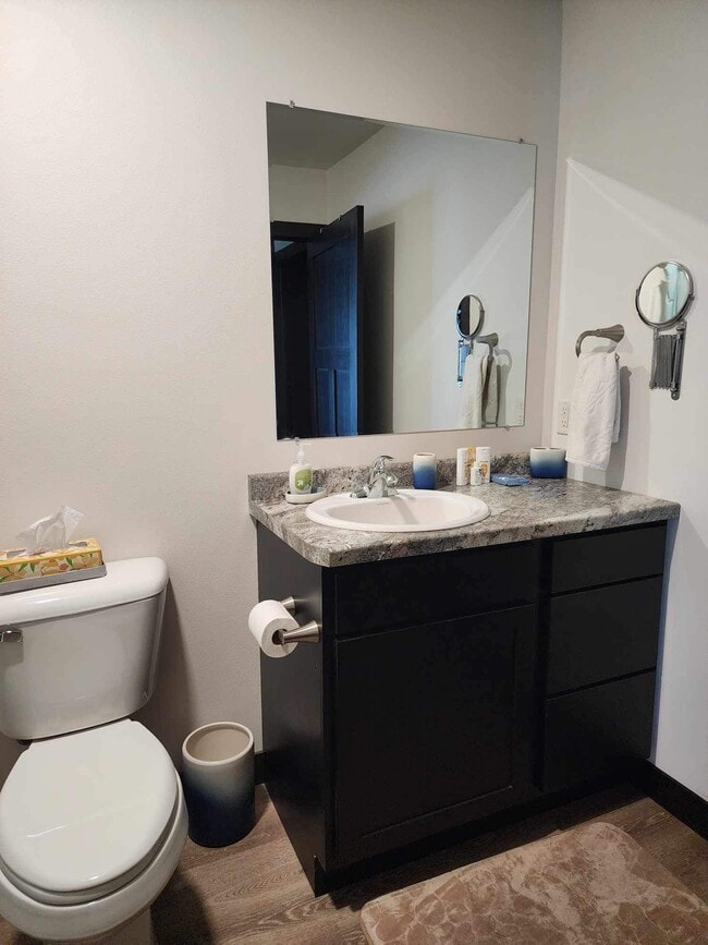 Photo - 5210 Christopher Dr