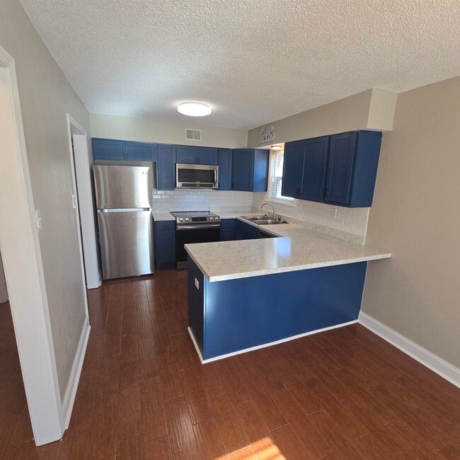 Photo - 2317 Belin Dr