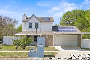 Photo - 11427 Rousseau St