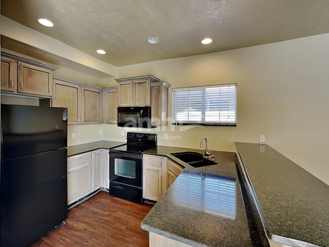 Photo - 2204 N 1960 W