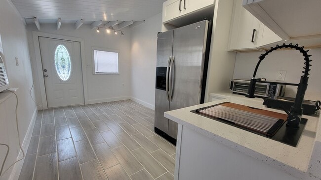 Photo - 1002 50th Ave Dr W Unit 2