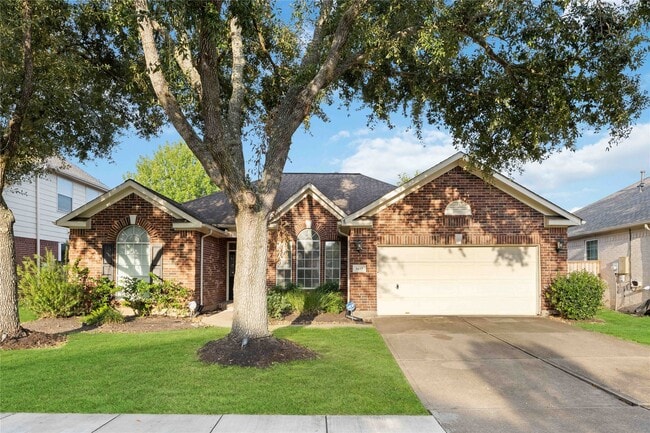 Photo - 8615 Saratoga Dr