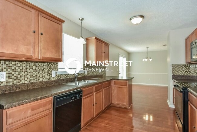 Photo - 3 Bedroom Pet-Friendly Home in ANTIOCH, TN...