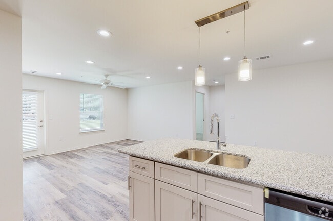 2BD 2BA 1,063SF