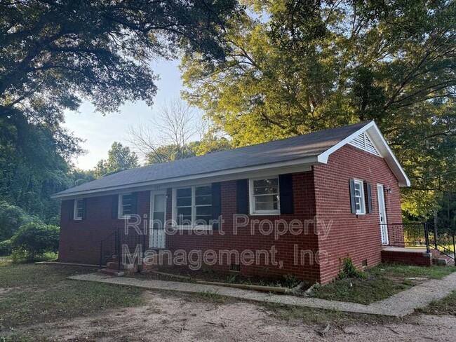 Building Photo - 1105 Carnation Ln Rental
