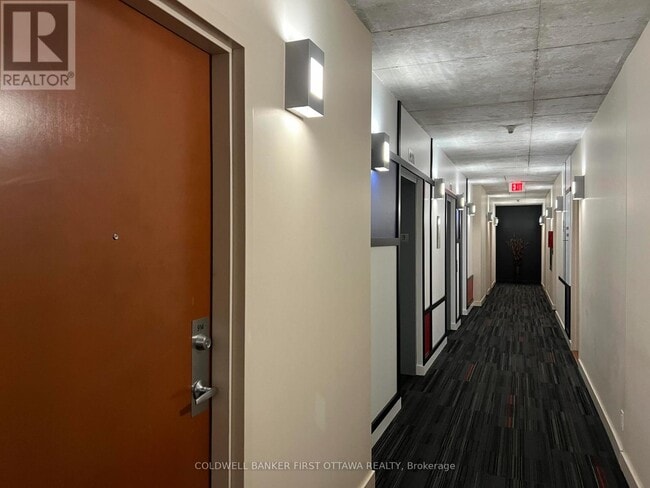 Photo - 324 Laurier Ave W Unité 914