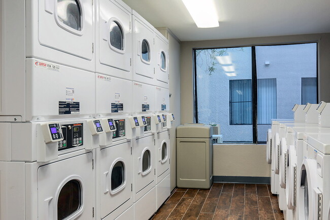 Photo - Windsor Court