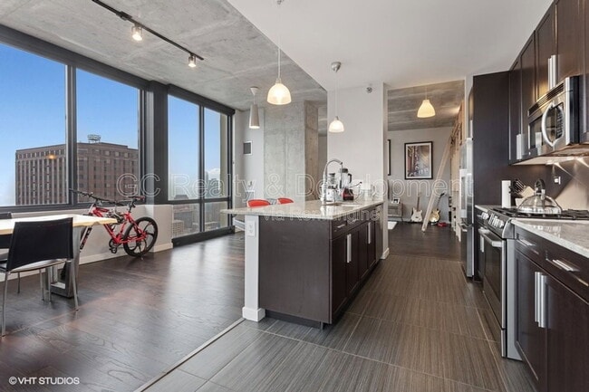 Photo - 235 W Van Buren St Unit 4501