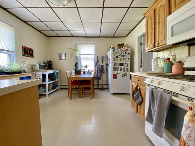 Photo - 19 Craigie St Unit 3