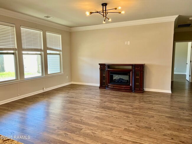 Photo - 109 Marais Ave