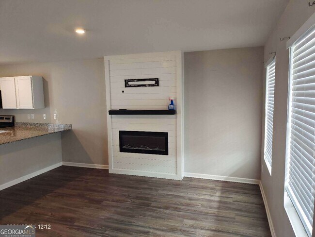 Photo - 522 Pemberton St