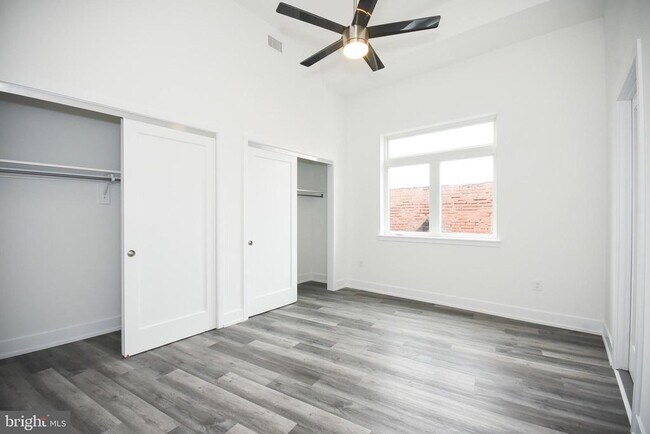 Photo - 6164 Ridge Ave Unit 301