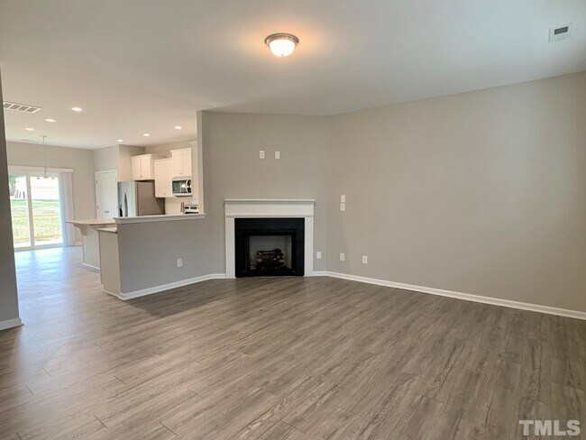 Photo - 36 Henhouse Ct