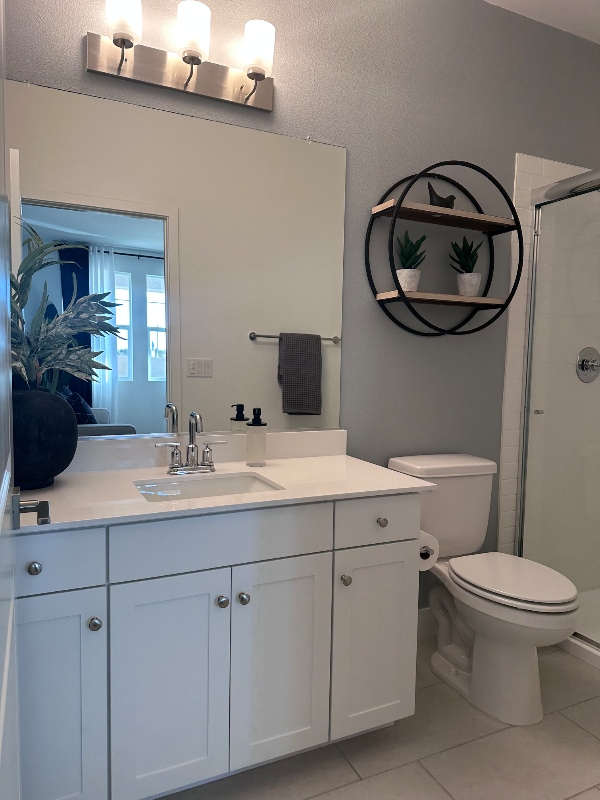 Photo - 778 Howard Ct