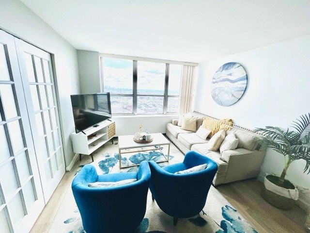 Photo - 655 W Irving Park Rd Unit 4807