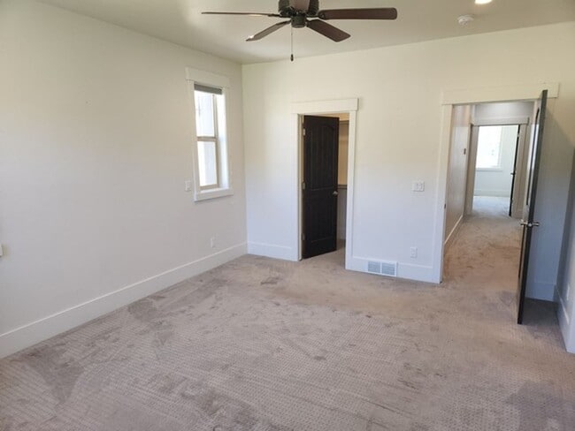 Photo - 13587 Hillclimb Ln