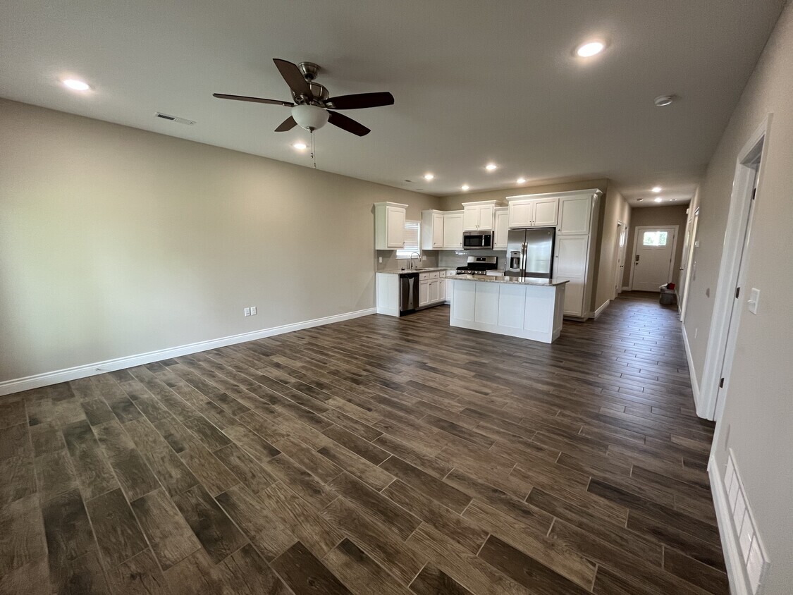 Photo - 603 Spring Ridge Rd