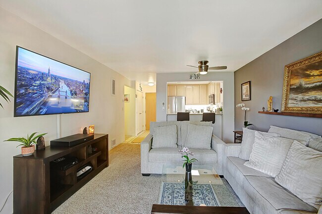 Photo - 146 Por La Mar Cir